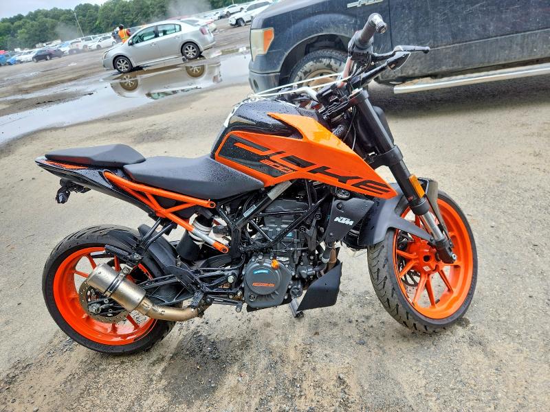 57339986 :رقم المزاد ، MD2JPC409PC024635 vin ، 2023 Ktm 200 مزاد بيع
