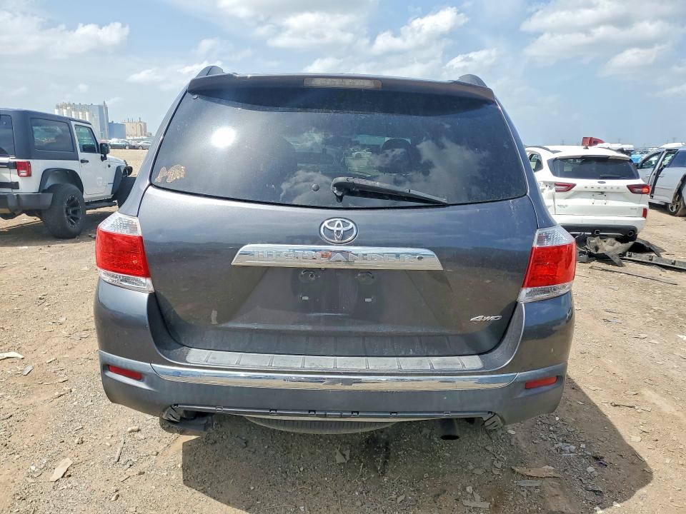 Продажа на аукционе авто 2011 Toyota Highlander, vin: 5TDBK3EH5BS074680, номер лота: 59075246