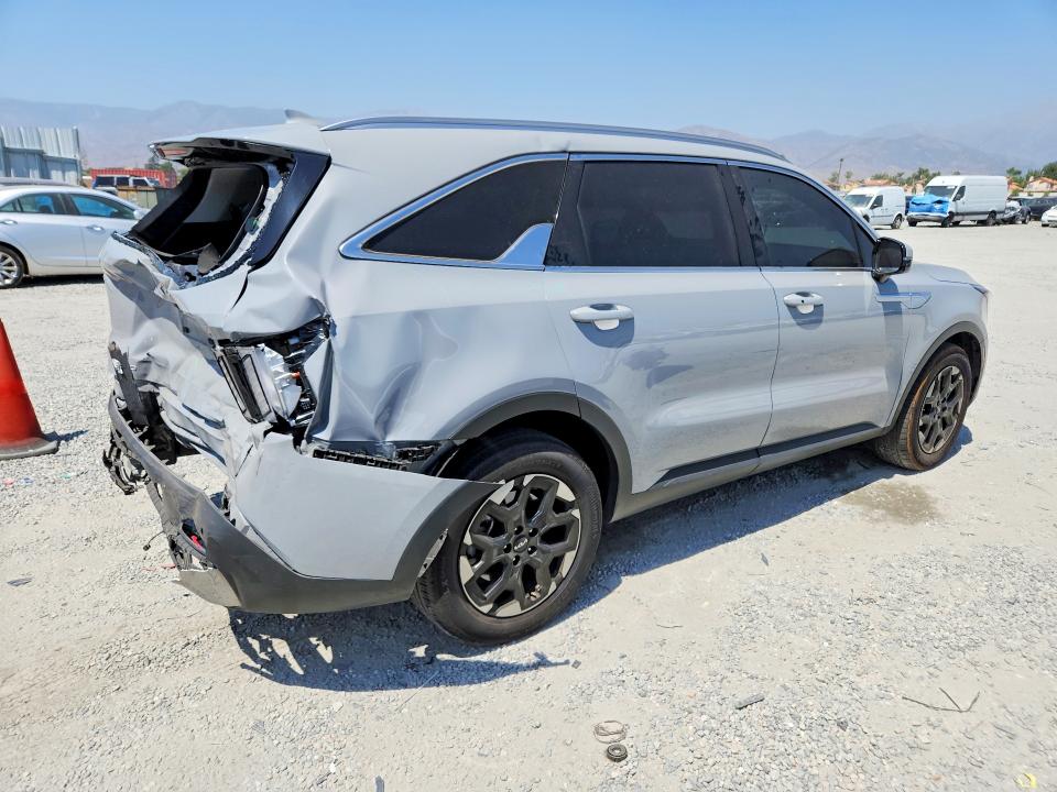 55471736 :رقم المزاد ، 5XYRL4JC4SG370329 vin ، 2025 Kia Sorento مزاد بيع