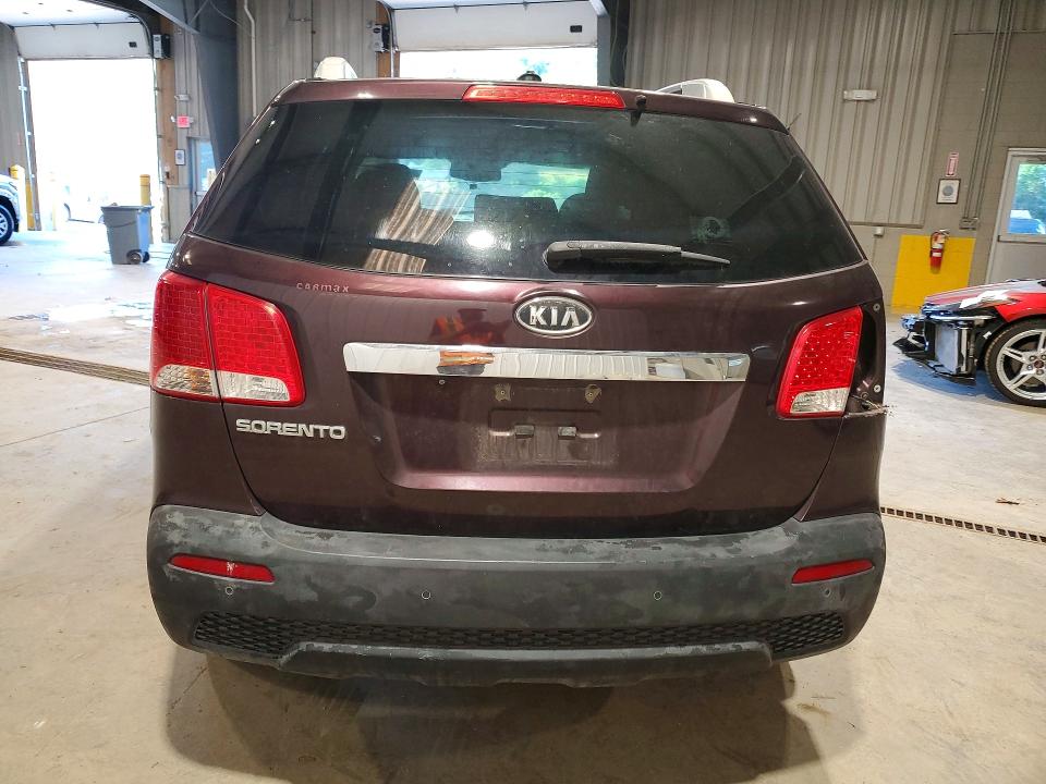 Продажа на аукционе авто 2011 Kia Sorento, vin: 5XYKT4A13BG117969, номер лота: 57895096