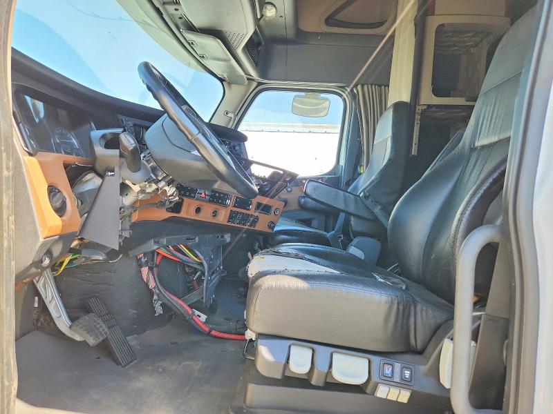 Продажа на аукционе авто 2020 Freightliner Cascadia 126, vin: 3AKJHHDR3LSKW9193, номер лота: 56982856
