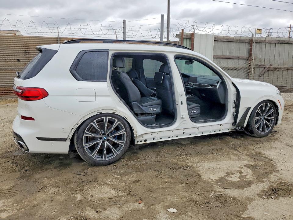 58056046 :رقم المزاد ، 5UXCX4C55KLB39499 vin ، 2019 Bmw X7 مزاد بيع