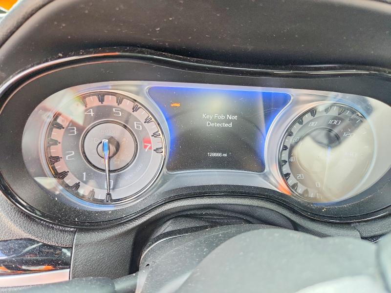 57077286 :رقم المزاد ، 2C3CCABG8JH142988 vin ، 2018 Chrysler 300 مزاد بيع
