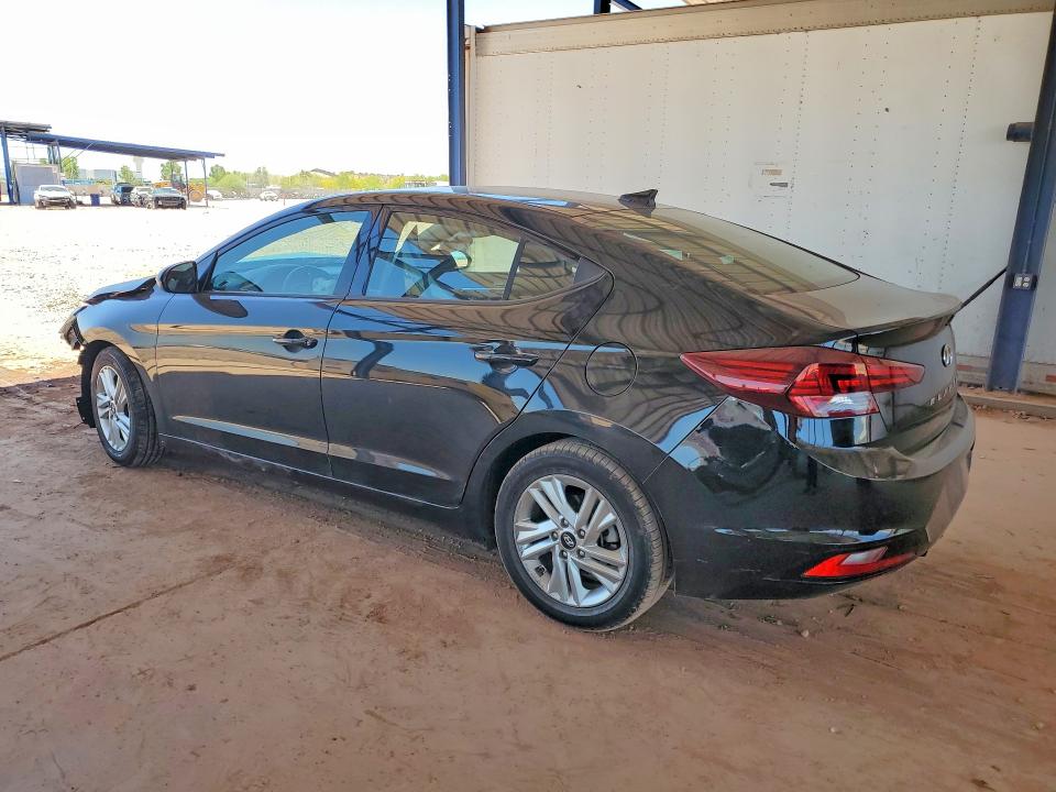 55648106 :رقم المزاد ، 5NPD84LF5LH587014 vin ، 2020 Hyundai Elantra مزاد بيع