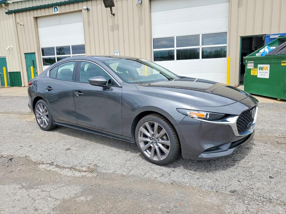 Продажа на аукционе авто 2022 Mazda 3, vin: 3MZBPABL9NM301143, номер лота: 57003296