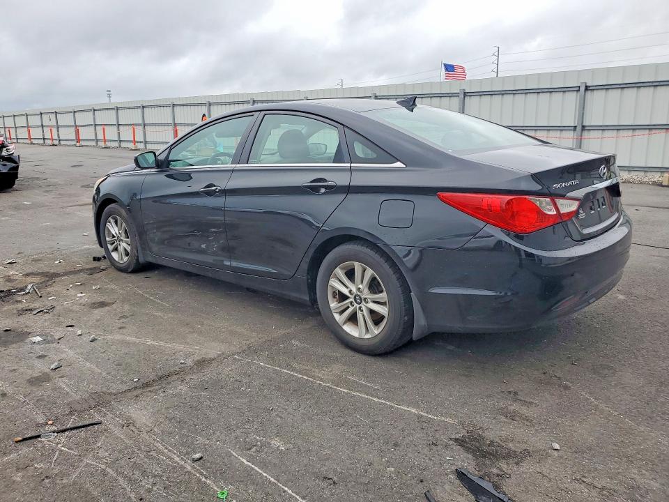 55282866 :رقم المزاد ، 5NPEB4AC0DH662685 vin ، 2013 Hyundai Sonata مزاد بيع