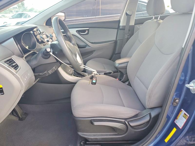 52001396 :رقم المزاد ، 5NPDH4AE6FH616244 vin ، 2015 Hyundai Elantra مزاد بيع