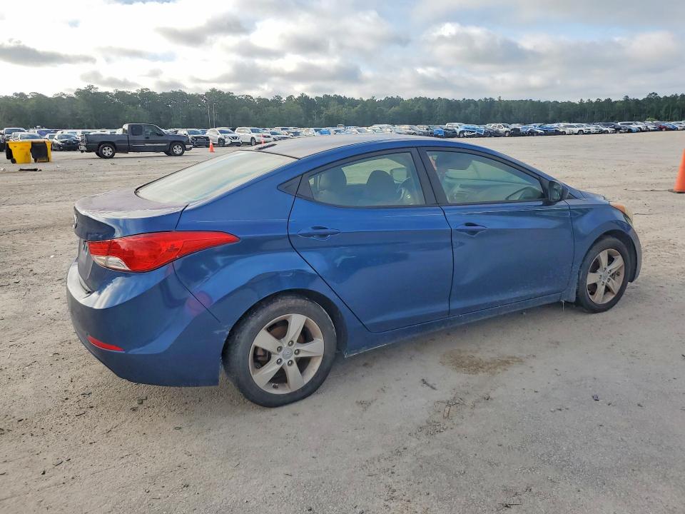 Продажа на аукционе авто 2013 Hyundai Elantra, vin: KMHDH4AE3DU998375, номер лота: 58068376