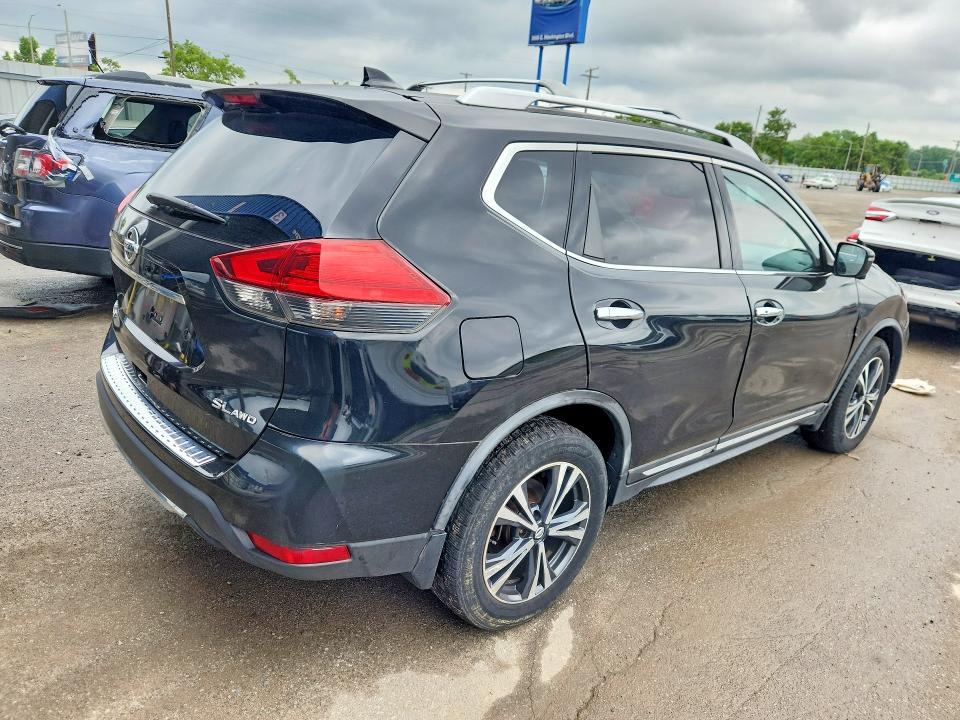 2017 Nissan Rogue მანქანა იყიდება აუქციონზე, vin: JN8AT2MVXHW268757, აუქციონის ნომერი: 56890186