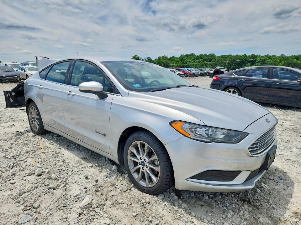 Продажа на аукционе авто 2017 Ford Fusion, vin: 3FA6P0LUXHR355148, номер лота: 58552496