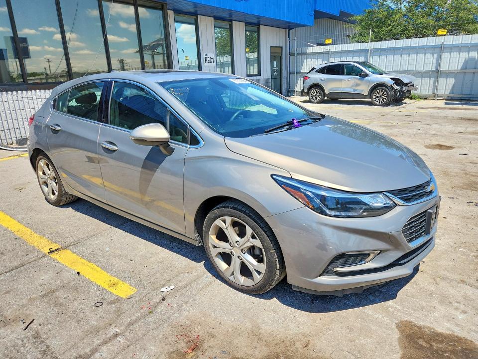 58720286 :رقم المزاد ، 3G1BF6SM0HS563153 vin ، 2017 Chevrolet Cruze مزاد بيع
