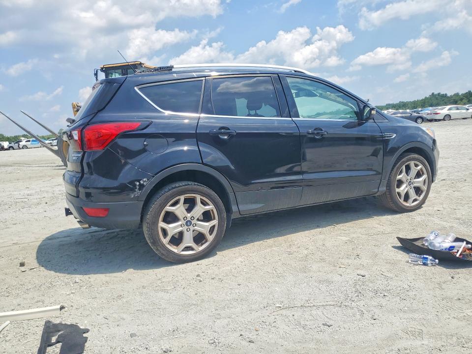 Продаж на аукціоні авто 2019 Ford Escape, vin: 1FMCU9J96KUB11677, номер лоту: 85995775