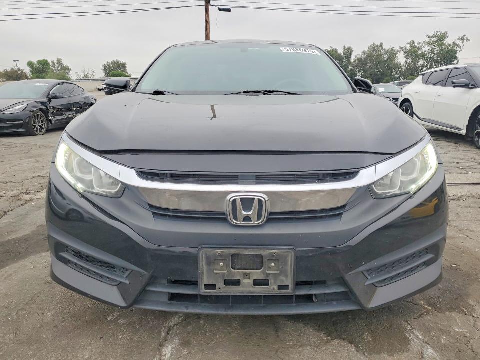 Продажа на аукционе авто 2016 Honda Civic, vin: 19XFC2F71GE221352, номер лота: 57886976