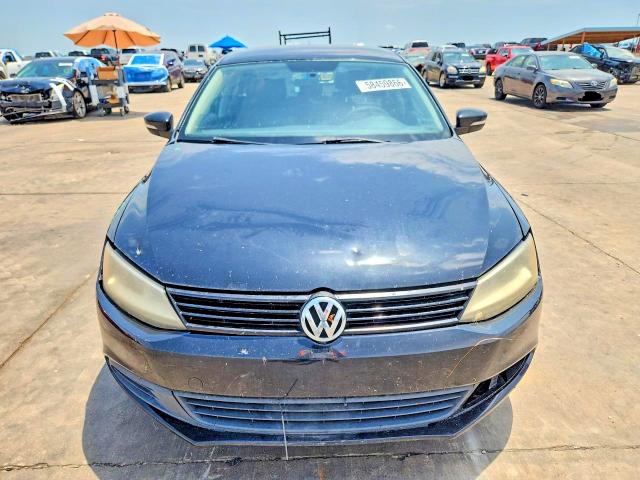 58459866 :رقم المزاد ، 3VWD17AJ6EM366531 vin ، 2014 Volkswagen Jetta مزاد بيع