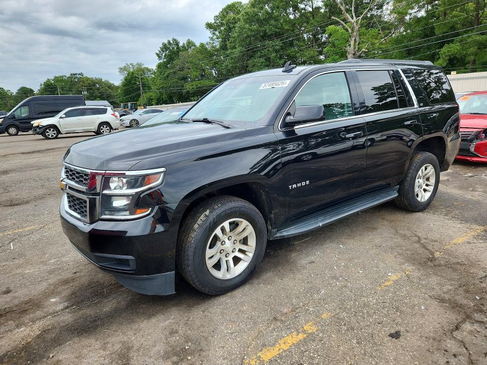 57495626 :رقم المزاد ، 1GNSCBKC7KR125103 vin ، 2019 Chevrolet Tahoe مزاد بيع
