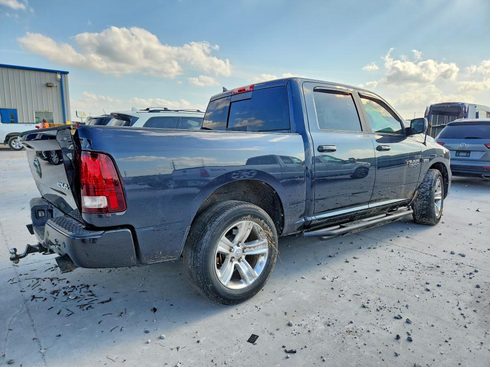 57785406 :رقم المزاد ، 1C6RR7MT3HS619399 vin ، 2017 Ram 1500 مزاد بيع