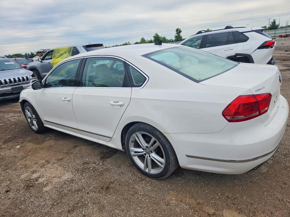 2015 Volkswagen Passat მანქანა იყიდება აუქციონზე, vin: 1VWBS7A32FC005192, აუქციონის ნომერი: 58453616