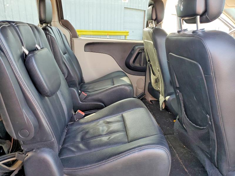 2016 Chrysler Town & Country მანქანა იყიდება აუქციონზე, vin: 2C4RC1BG7GR299047, აუქციონის ნომერი: 56099336