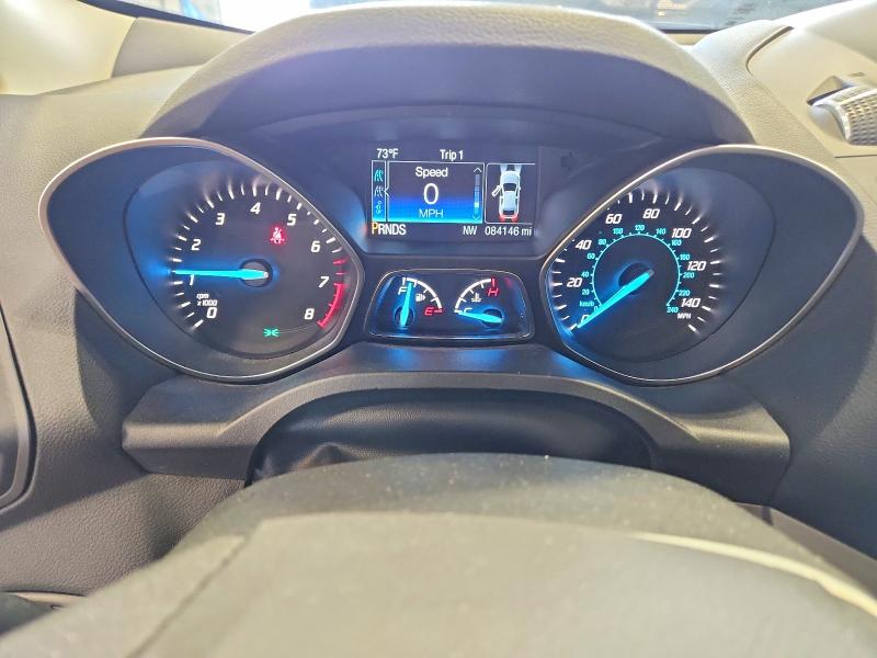 2015 Ford Escape მანქანა იყიდება აუქციონზე, vin: 1FMCU9GXXFUB54205, აუქციონის ნომერი: 57923936