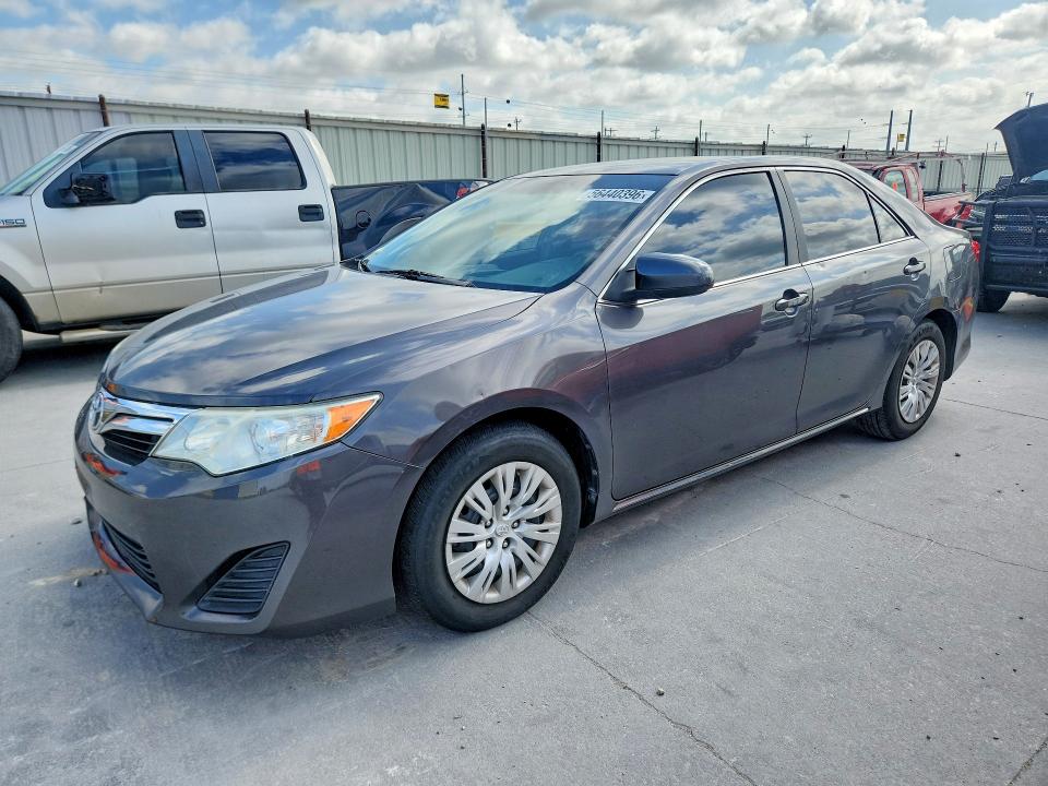 2014 Toyota Camry მანქანა იყიდება აუქციონზე, vin: 4T4BF1FK3ER368924, აუქციონის ნომერი: 56440396