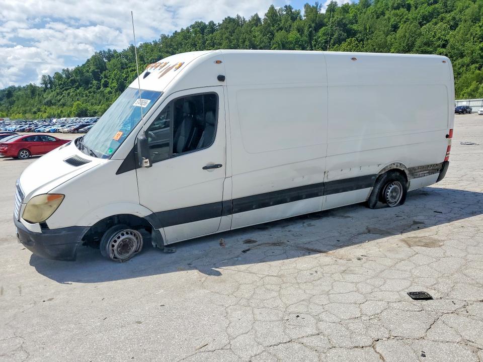 Продажа на аукционе авто 2008 Freightliner Sprinter, vin: WDYPE845985235830, номер лота: 57475856