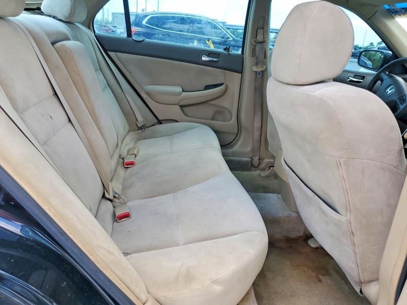 55517546 :رقم المزاد ، 1HGCM55343A012038 vin ، 2003 Honda Accord مزاد بيع