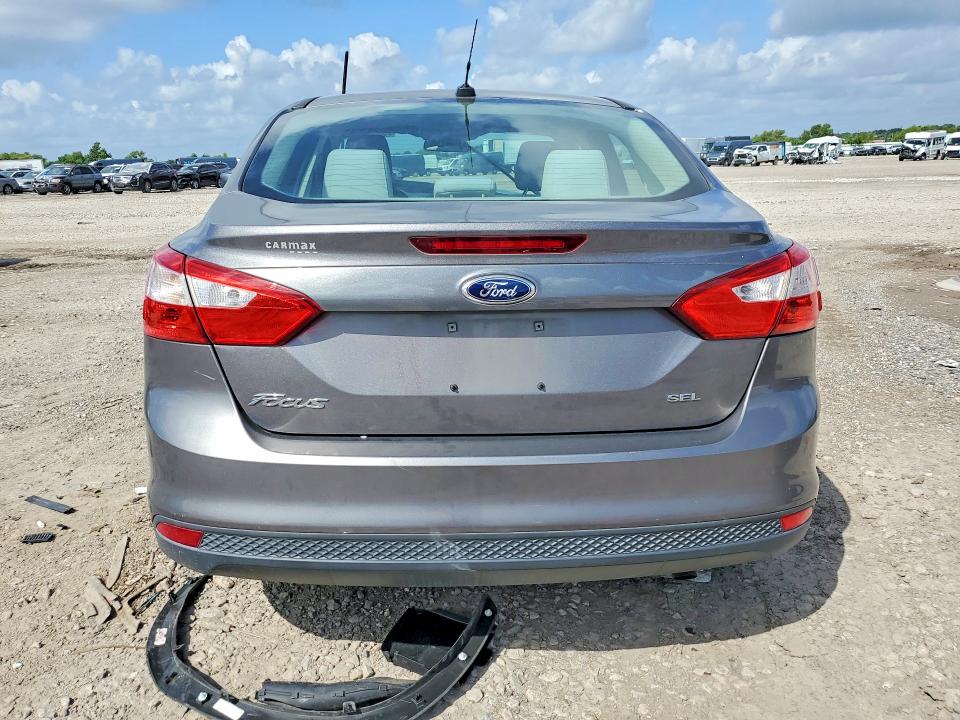 57018366 :رقم المزاد ، 1FAHP3H22CL360384 vin ، 2012 Ford Focus مزاد بيع