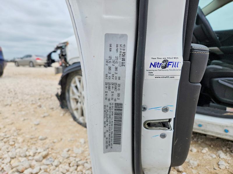 55703776 :رقم المزاد ، 1C4PJLCB3JD574404 vin ، 2018 Jeep Cherokee مزاد بيع