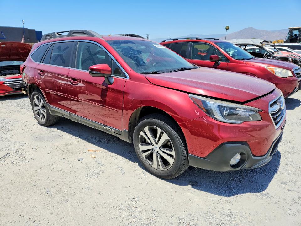 56526896 :رقم المزاد ، 4S4BSANC2J3224488 vin ، 2018 Subaru Outback مزاد بيع
