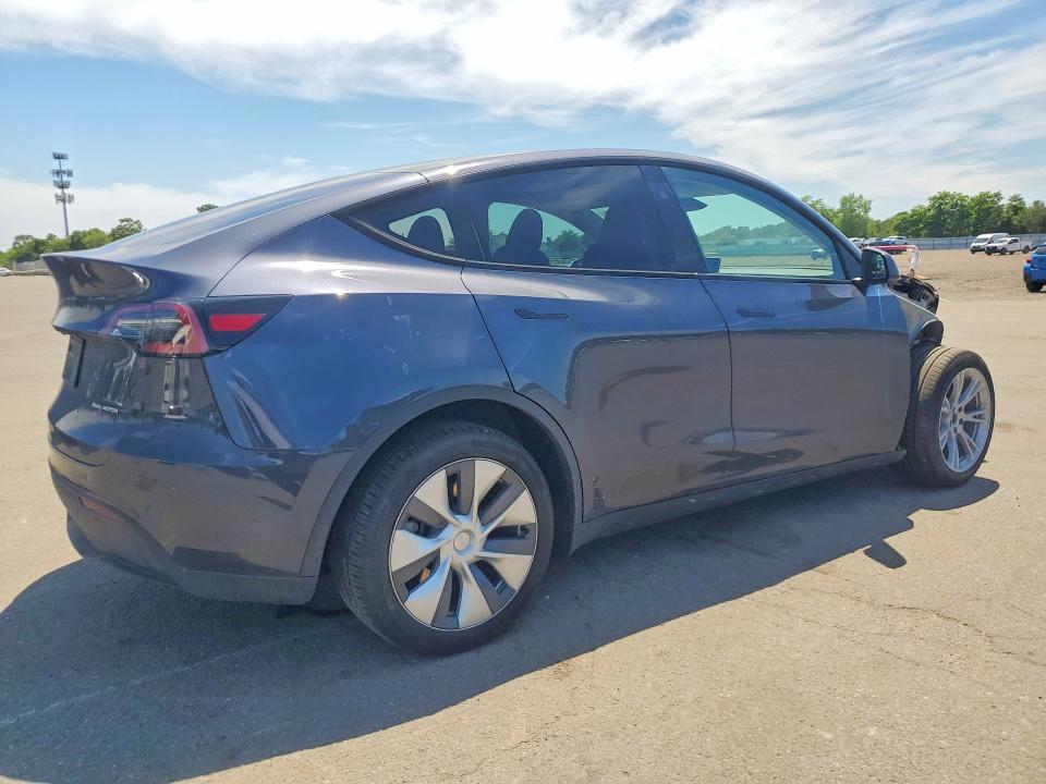 2024 Tesla Model Y მანქანა იყიდება აუქციონზე, vin: 7SAYGDEE9RA253620, აუქციონის ნომერი: 58083836