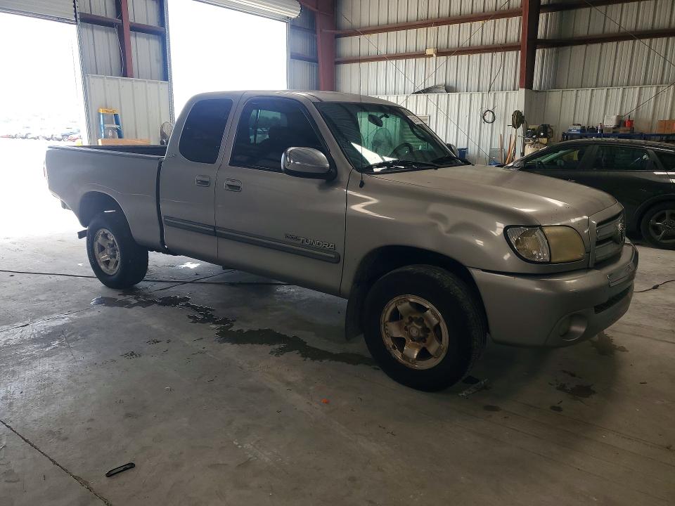 52907616 :رقم المزاد ، 5TBRN34174S438152 vin ، 2004 Toyota Tundra مزاد بيع