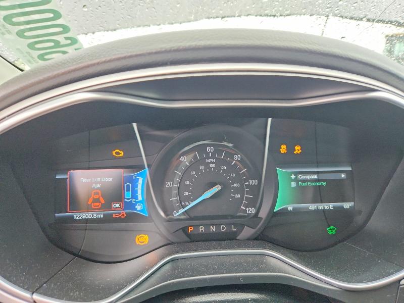 58560006 :رقم المزاد ، 3FA6P0LU3FR266874 vin ، 2015 Ford Fusion مزاد بيع