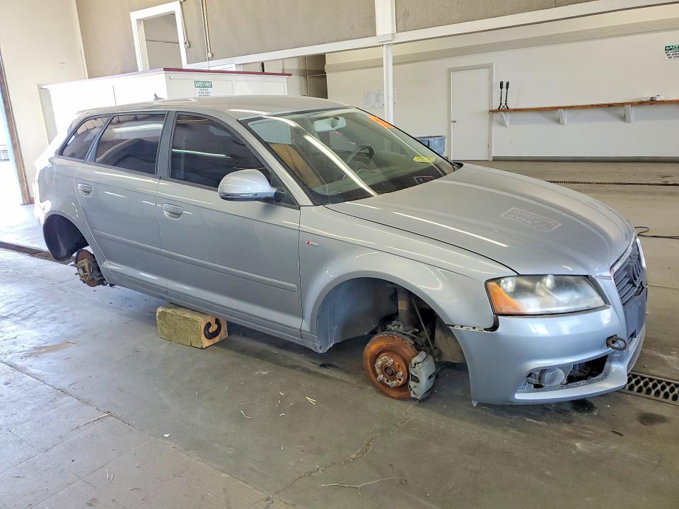 Продаж на аукціоні авто 2010 Audi A3, vin: WAUBEBFM8AA106625, номер лоту: 58289636