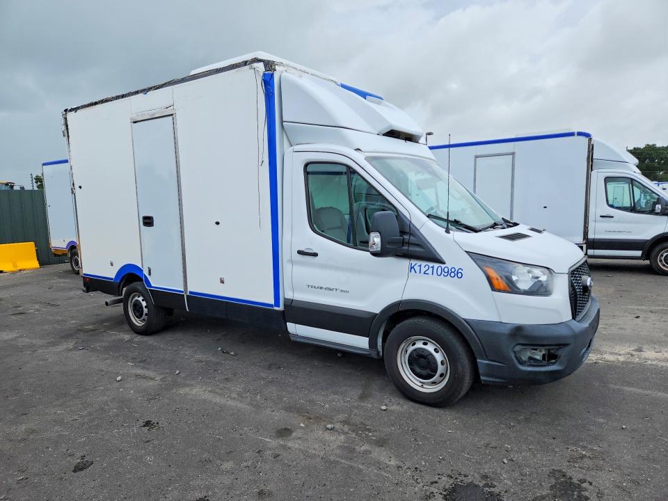 2022 Ford Transit მანქანა იყიდება აუქციონზე, vin: 1FDBW5Z87NKA20217, აუქციონის ნომერი: 55572076