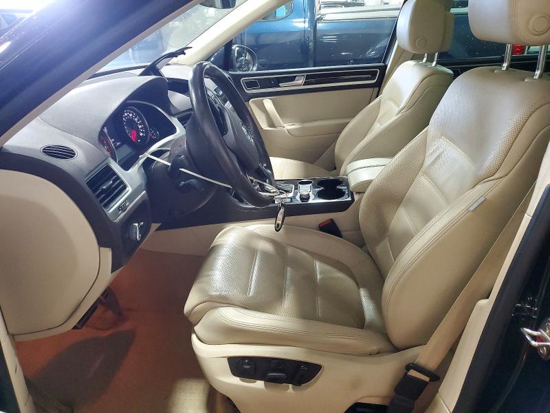 Продажа на аукционе авто 2017 Volkswagen Touareg, vin: WVGGF7BP1HD006843, номер лота: 57479596
