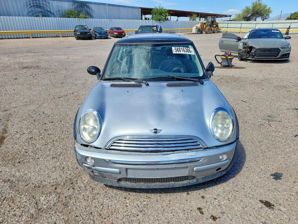 Продажа на аукционе авто 2003 Mini Cooper, vin: WMWRC33423TE19873, номер лота: 58816386