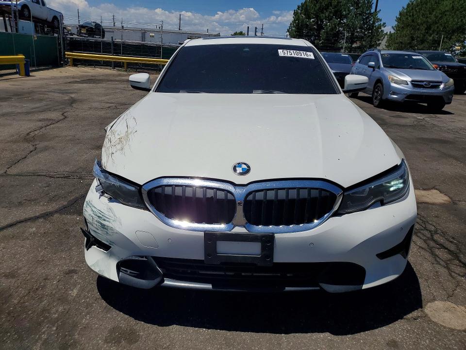 57510916 :رقم المزاد ، 3MW5R1J01L8B21272 vin ، 2020 Bmw 330i مزاد بيع