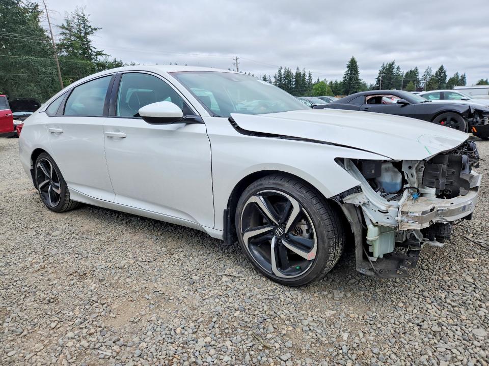 Продажа на аукционе авто 2018 Honda Accord, vin: 1HGCV1F32JA219318, номер лота: 57512016