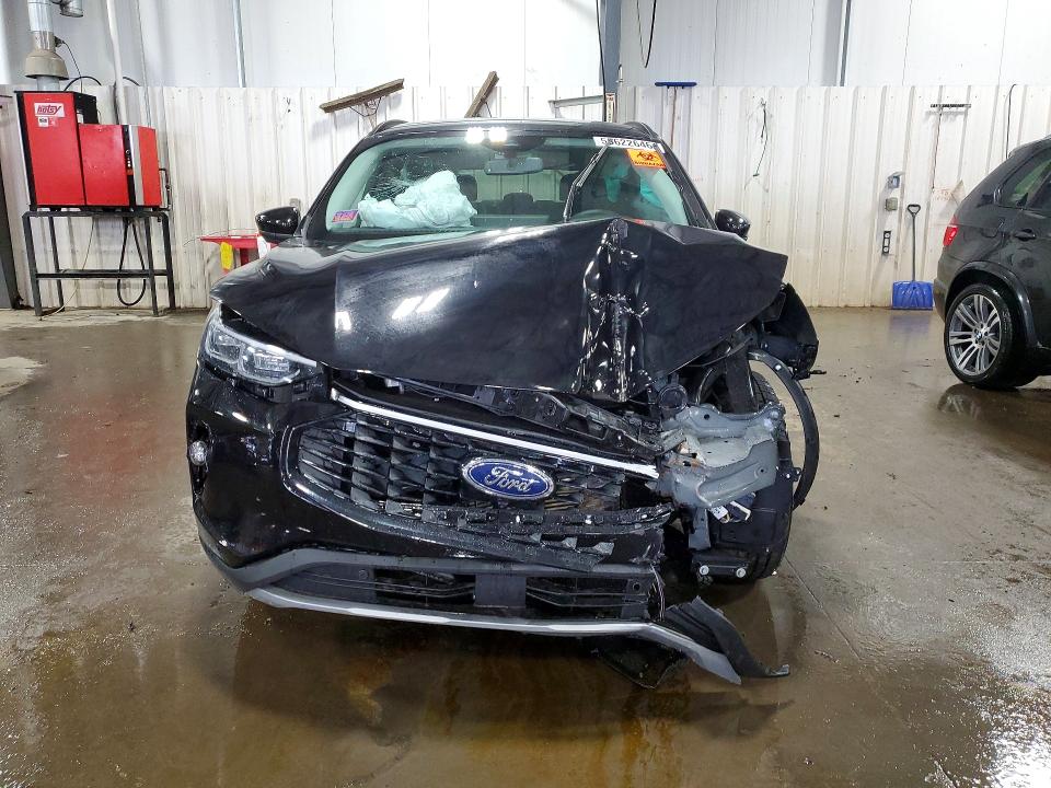Продажа на аукционе авто 2023 Ford Escape, vin: 1FMCU9JA8PUB42589, номер лота: 56622646