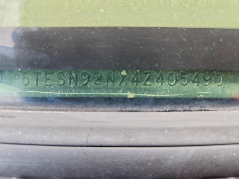 56962026 :رقم المزاد ، 5TESN92NX4Z405490 vin ، 2004 Toyota Tacoma Prerunner مزاد بيع