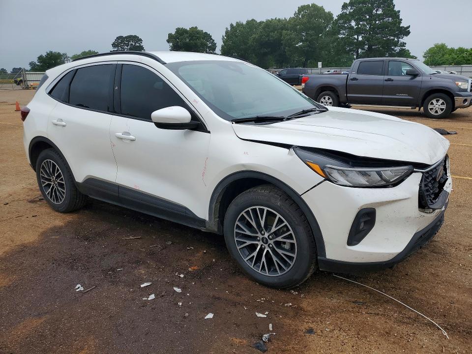 2023 Ford Escape მანქანა იყიდება აუქციონზე, vin: 1FMCU0E19PUB45667, აუქციონის ნომერი: 55749626
