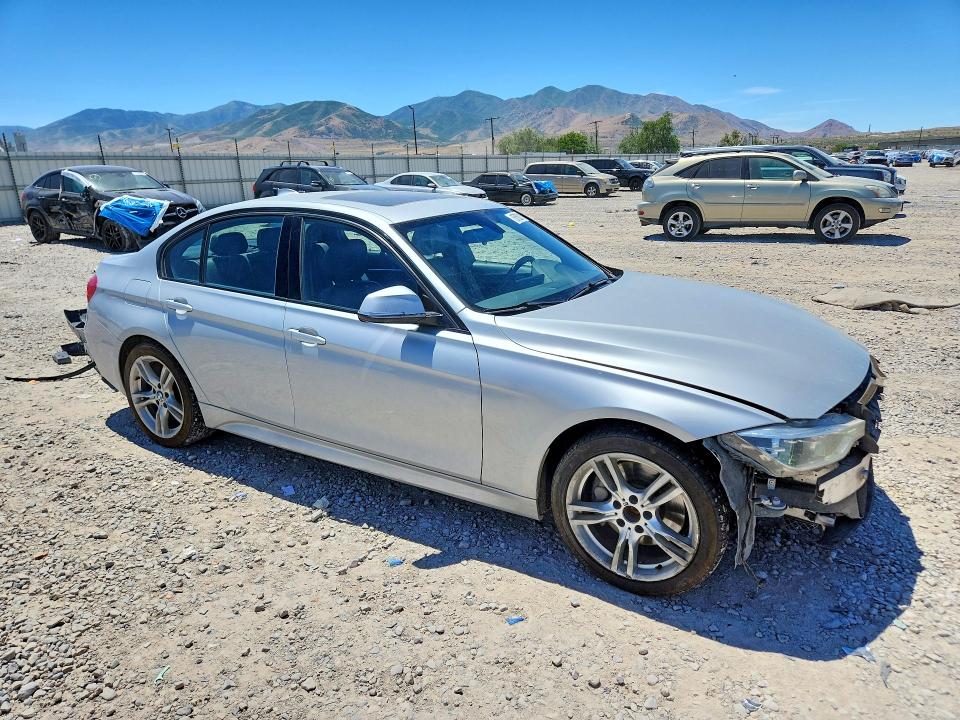 57522116 :رقم المزاد ، WBA8D9C5XJA013348 vin ، 2018 Bmw 330 مزاد بيع