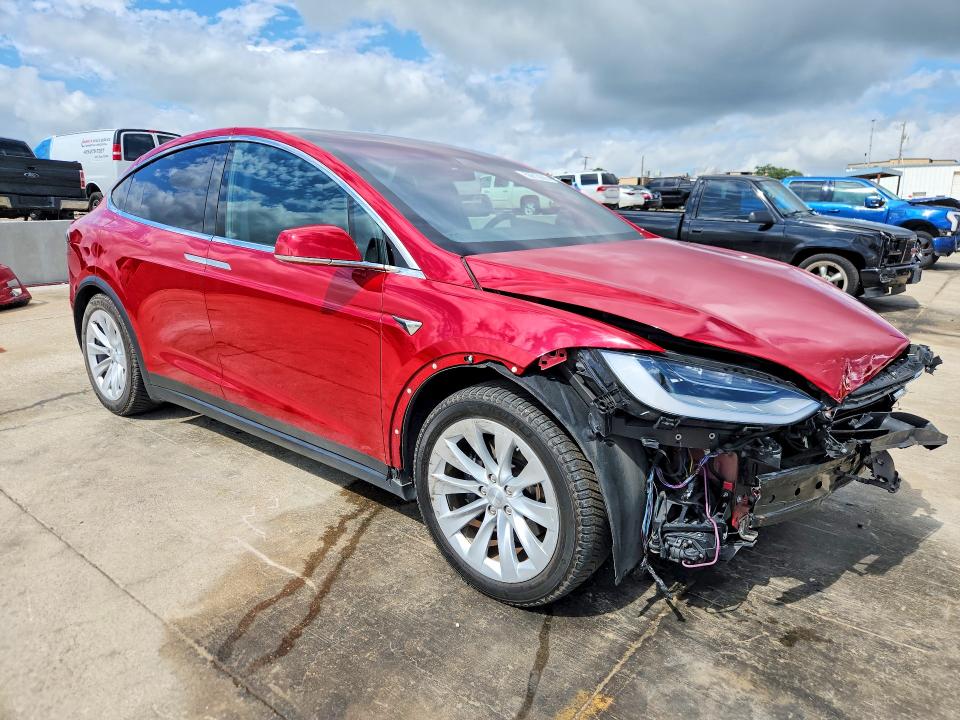 Продажа на аукционе авто 2020 Tesla Model X, vin: 5YJXCBE29LF241461, номер лота: 56813626