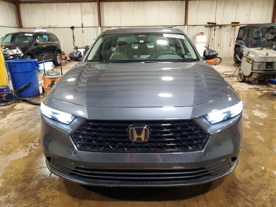 Продажа на аукционе авто 2024 Honda Accord, vin: 1HGCY1F23RA017758, номер лота: 57214126