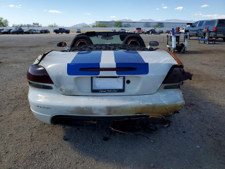 76294895 :رقم المزاد ، 1B3JZ65Z05V501907 vin ، 2005 Dodge Viper مزاد بيع