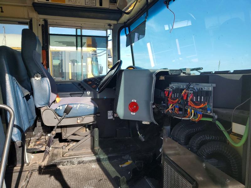 Продаж на аукціоні авто 2013 Ic Corporation Ce Series School, vin: 4DRBUSKN8DB199161, номер лоту: 56032546
