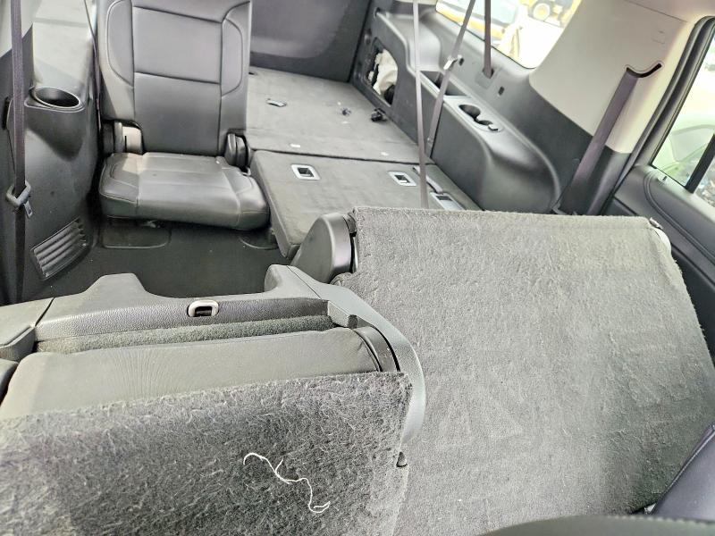 57952976 :رقم المزاد ، 1GNSCHKCXKR205918 vin ، 2019 Chevrolet Suburban مزاد بيع