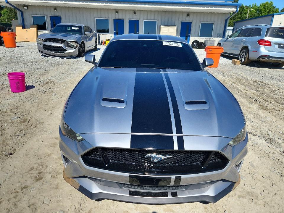 2022 Ford Mustang მანქანა იყიდება აუქციონზე, vin: 1FA6P8CF2N5132858, აუქციონის ნომერი: 56327226
