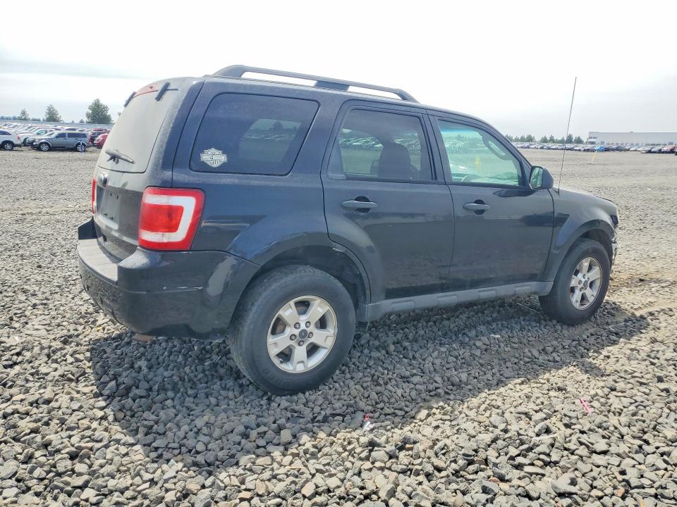 58930116 :رقم المزاد ، 1FMCU9D79AKB62059 vin ، 2010 Ford Escape مزاد بيع