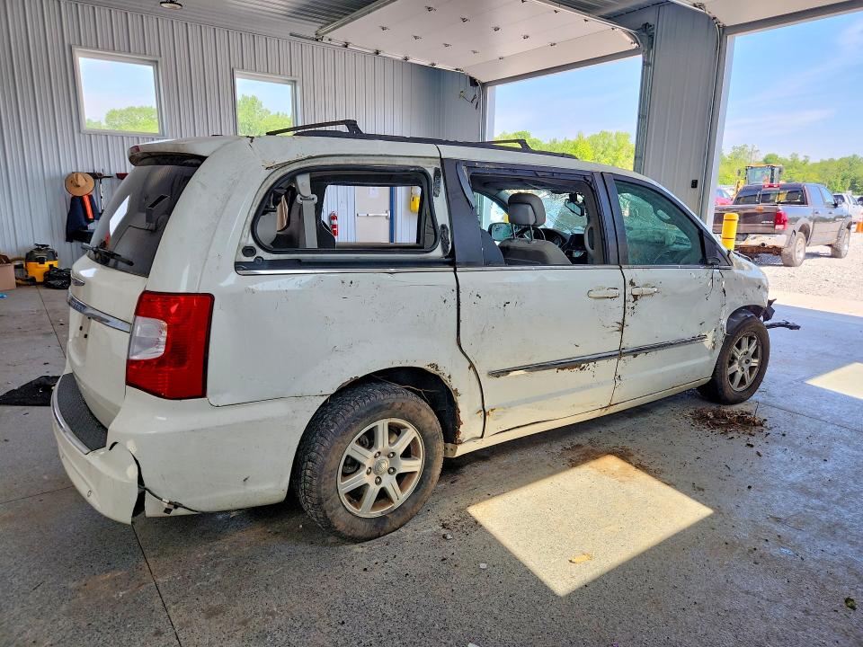 56167706 :رقم المزاد ، 2A4RR5DGXBR664651 vin ، 2011 Chrysler Town & Country مزاد بيع